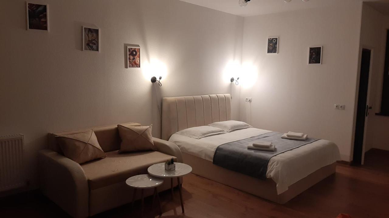 Terkhena Hotell Kazbegi Exteriör bild